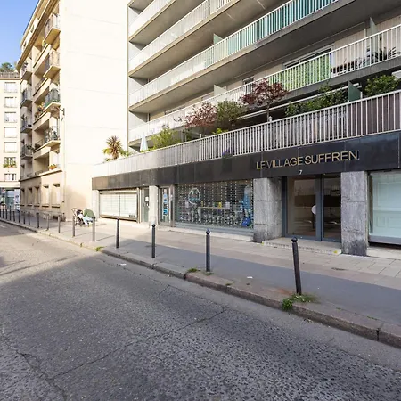 Appartement Spacious 2-bedroom With Balcony In
